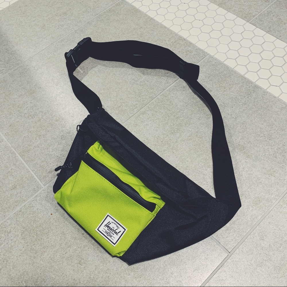 Herschel Supply Co. Shoulder Bag